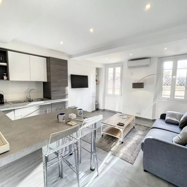 Apartment Cannes Centre : 1-bedroom, sleeps 4, modern, bright