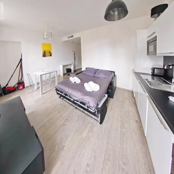 Appartement Cannes : coquet 2 pièces refait à neuf, cœur de ville