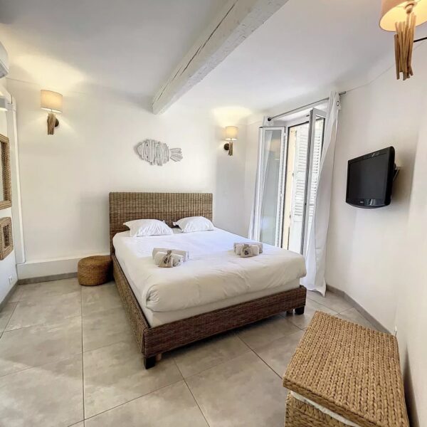 Apartment Cannes : bright 1-bedroom, 4 persons, balconnet, near Palais