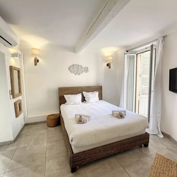 Apartment Cannes : bright 1-bedroom, 4 persons, balconnet, near Palais