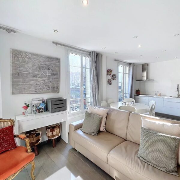 Appartement Cannes Gambetta : 3 pièces contemporain, proche commerces