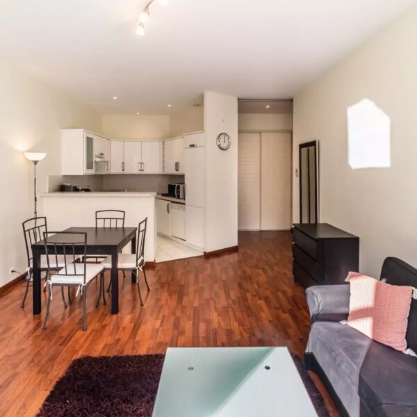 Apartment Cannes Banane: 3-bedrooms, breathtaking terrace, city center