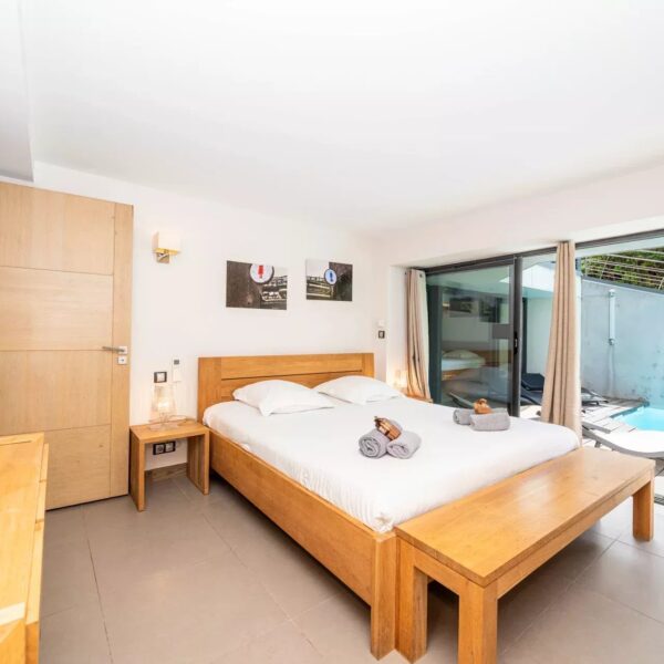 Cannes : Villa Croisette – 6 chambres – Piscine