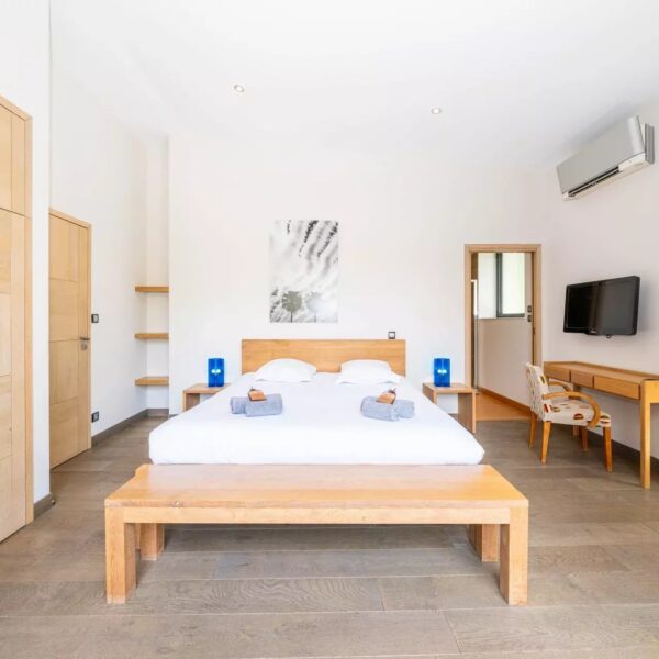 Cannes : Villa Croisette – 6 chambres – Piscine