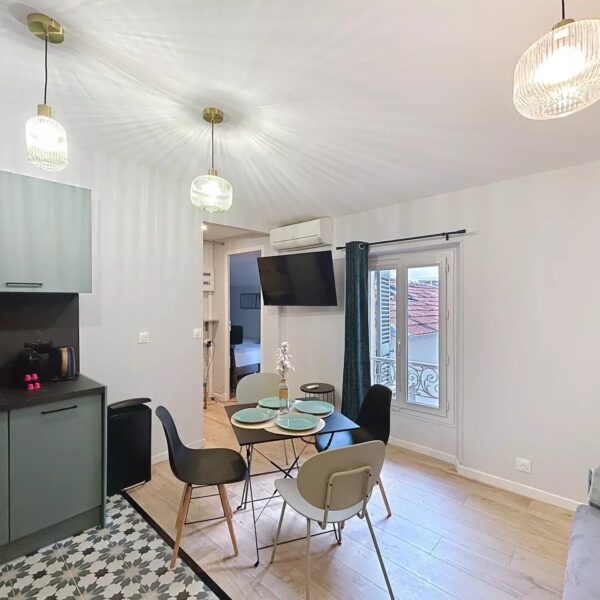 Cannes: Lovely, cozy one-bedroom apartment in the city center, Croisette 1 minute