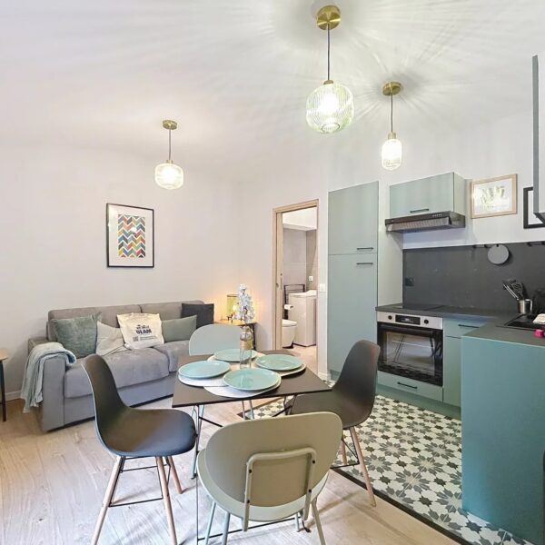 Cannes: Lovely, cozy one-bedroom apartment in the city center, Croisette 1 minute