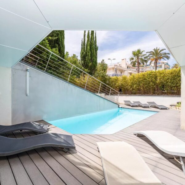 Cannes : Luxury Villa 6 bedrooms with swimming pool – Croisette