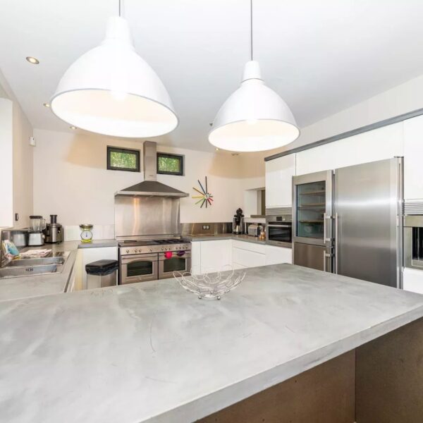 Cannes : Luxury Villa 6 bedrooms with swimming pool – Croisette