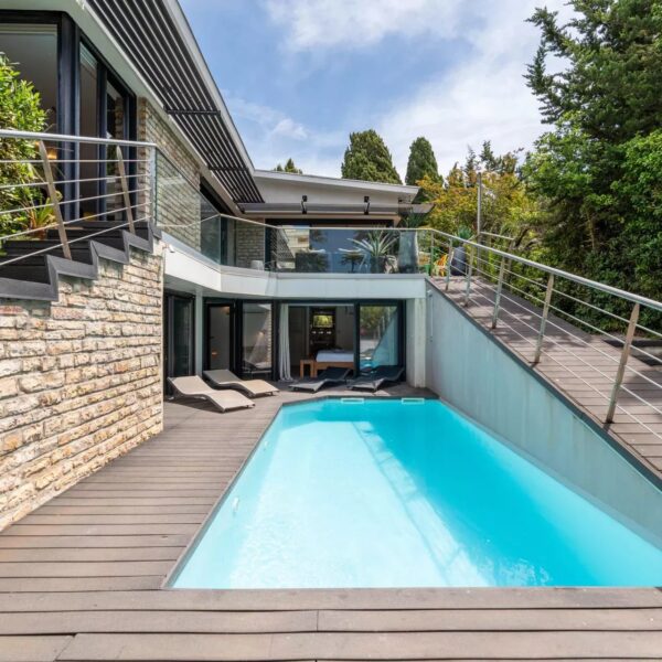 Cannes : Villa Croisette – 6 chambres – Piscine