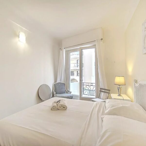 Apartment Cannes : 1-bedrooms with balcony, trendy area of Cannes