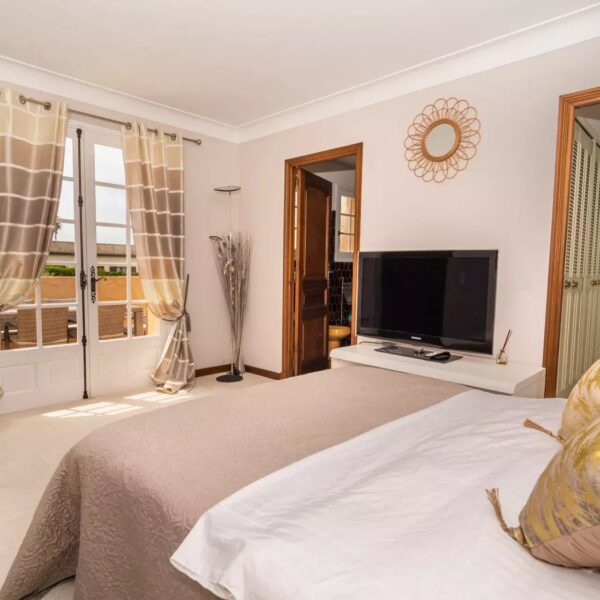 Villa La Roquette-sur-Siagne: 150 m2, wooded garden, absolute calm