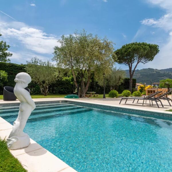 Villa La Roquette-sur-Siagne: 150 m2, wooded garden, absolute calm