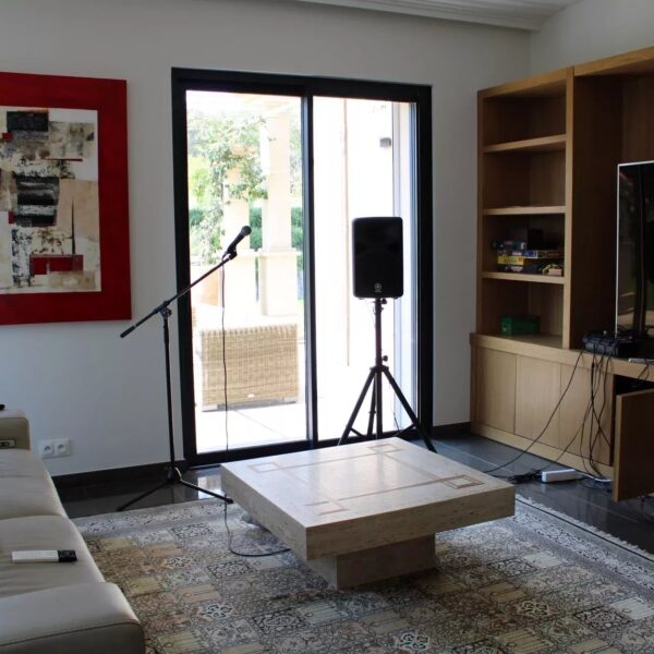 Villa Roquefort-les-Pins: 5 bedrooms, infinity pool, panoramic sea view