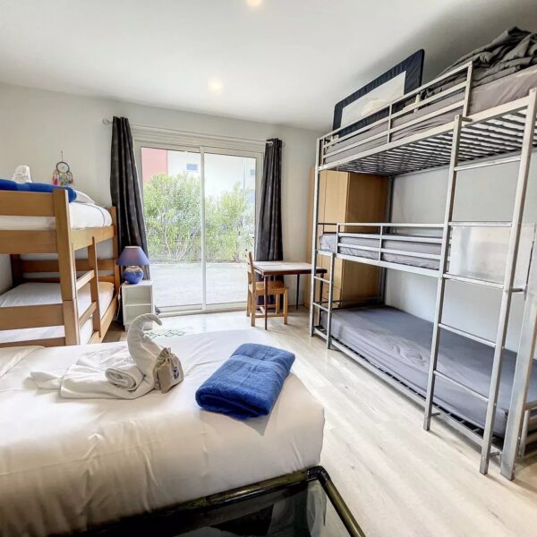 House Cannes Croix des Gardes : 3 bedrooms on 2 levels, garden, swimming pool, barbecue