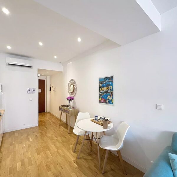 Studio Cannes Banane : cosy, fonctionnel, proche Croisette et centre-ville