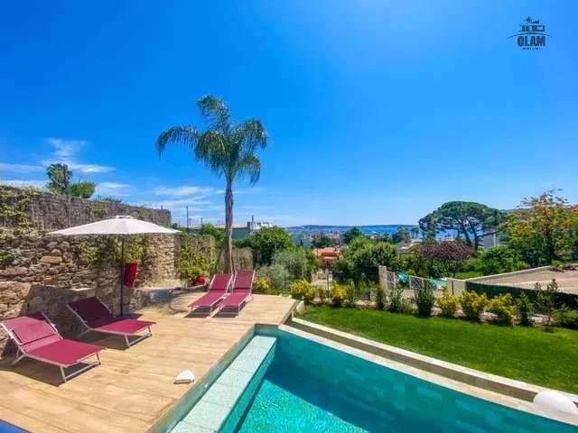 Golfe-Juan : Villa 3 chambres avec piscine et vue mer