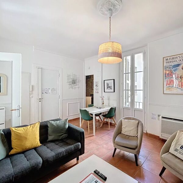 Cannes : très bel appartement au calme en centre ville