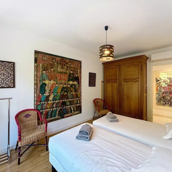 Cannes: breathtaking sea viw – beautiful, bright, quiet apartment with loggia , 2 BDRs