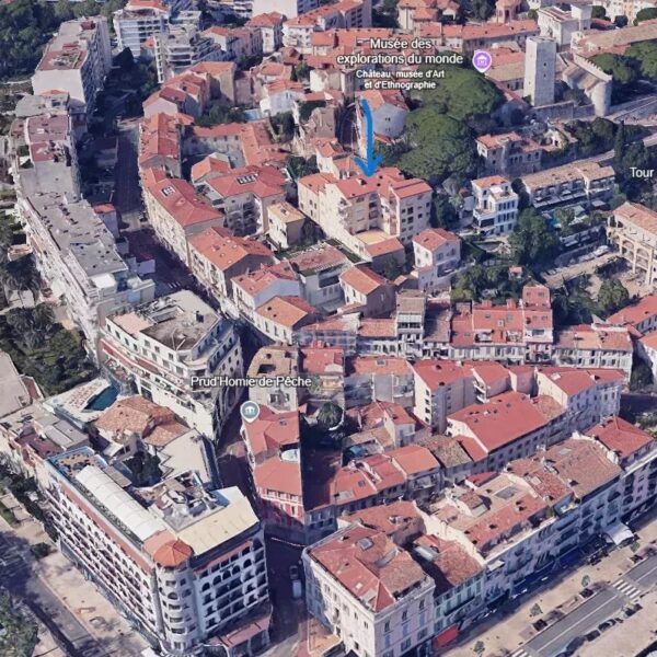 Cannes : Vue mer imprenable – Appartement 2 chambres lumineux au calme avec loggia