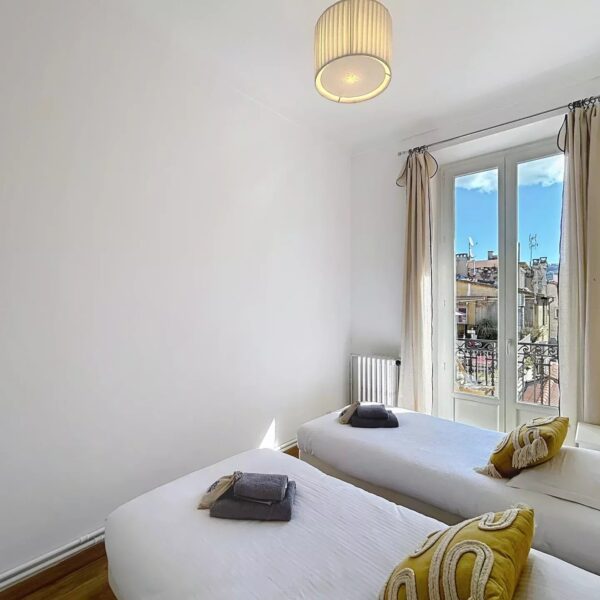 Cannes: beautiful, bright apartment in the city center