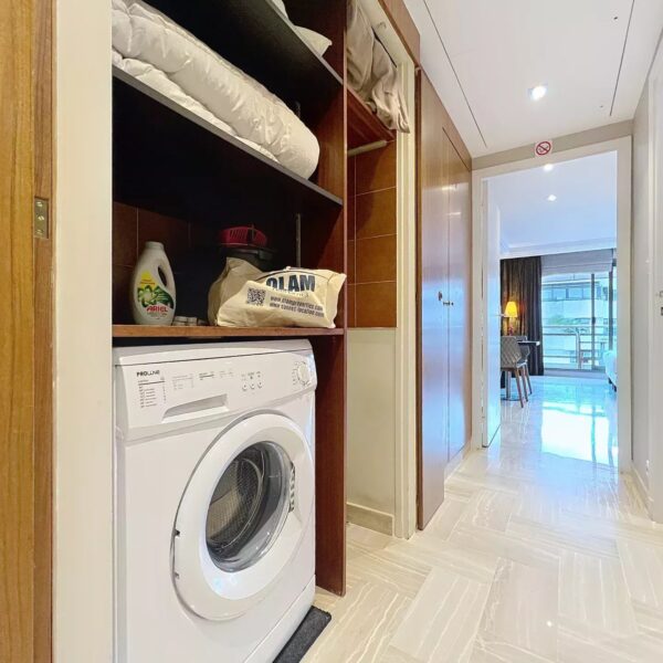 Cannes: prestigious studio with terrace in a quiet location in the city center