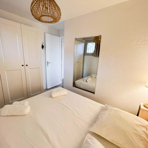 Théoule: Splendid sea view apartment, swimming pool residence