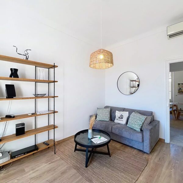 Cannes : bel appartement lumineux en centre ville
