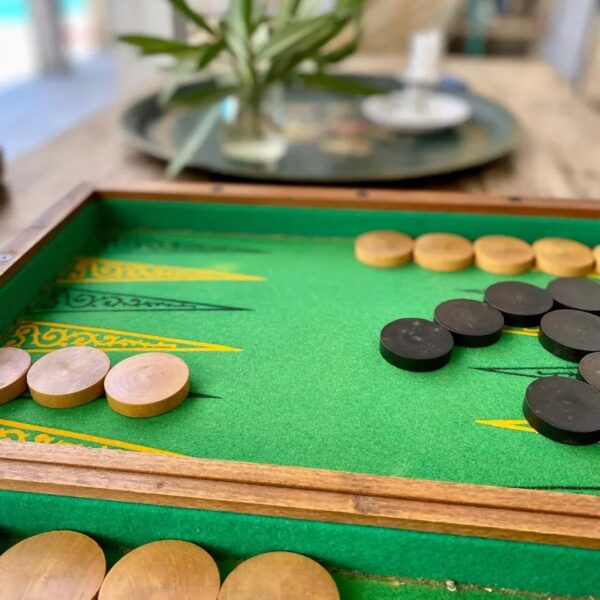 Mougins : Villa de charme avec piscine dans la pinède