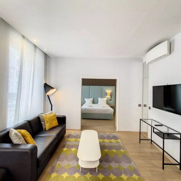 Apartment Cannes Banane: bright 1-bedroom apartment near Croisette