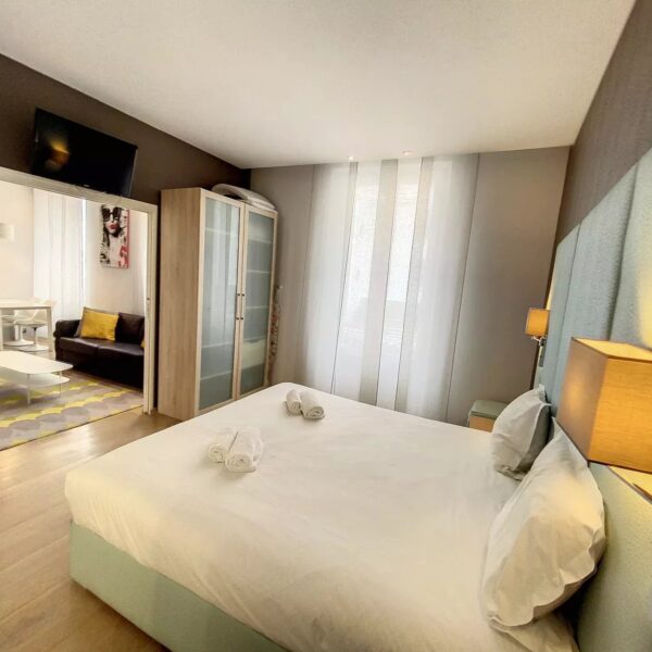 Apartment Cannes Banane: bright 1-bedroom apartment near Croisette