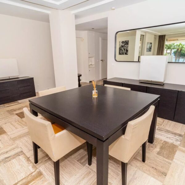 Appartement Cannes : sublime 3 pièces avec balcon