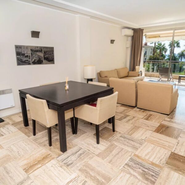 Appartement Cannes : sublime 3 pièces avec balcon
