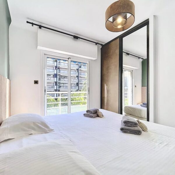 Appartement Cannes Croisette : 3 pièces rénové, proche Palais des Festivals