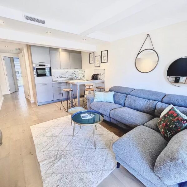 Appartement Cannes Croisette : 3 pièces rénové, proche Palais des Festivals