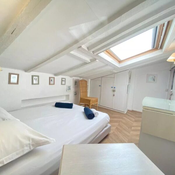 Cannes: 3 bedroom one of a kind loft with parking