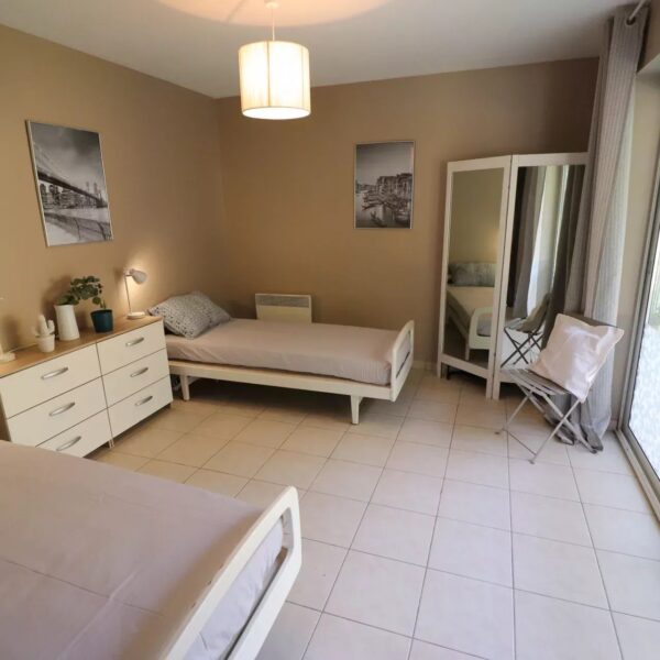 Propriété Familiale Le Cannet: 8 bedrooms, private park, reception rooms, six bedrooms, independent studio