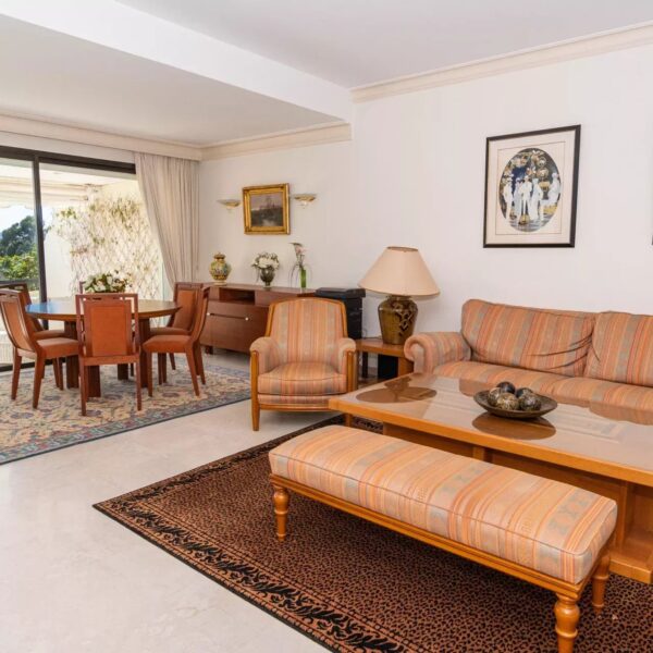 Apartment Cannes Montfleury : stunnig 3 bedrooms, sea view, residence, swimming pool