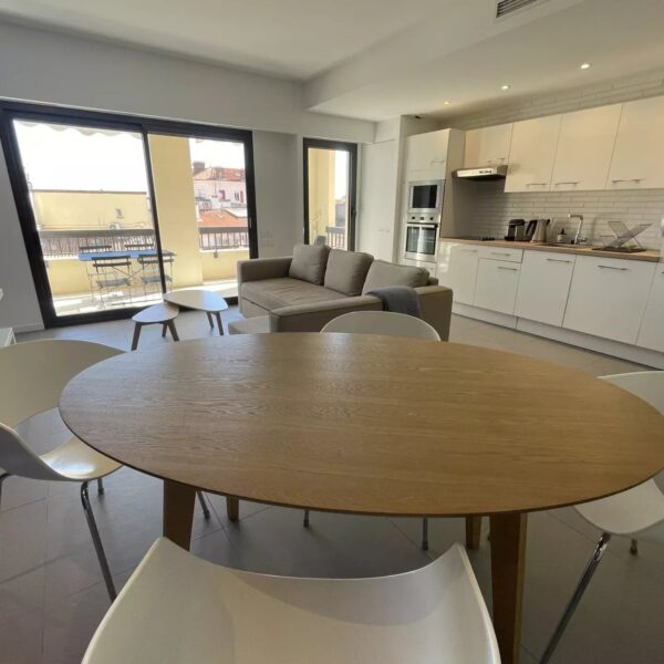 Cannes apartment: superb modern 1-bedroom apartment near the Palais