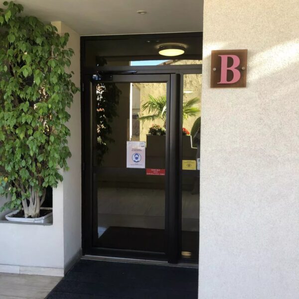 Cannes apartment: superb modern 1-bedroom apartment near the Palais