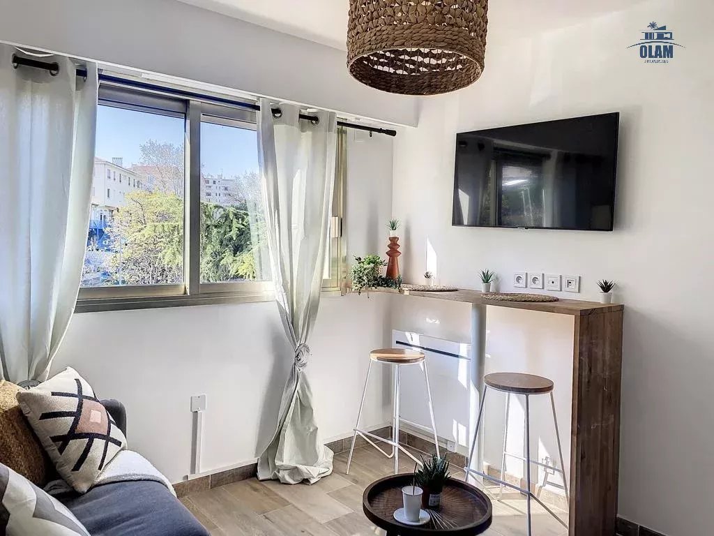 Cannes: furnished studio 2 minutes from rue d’Antibes