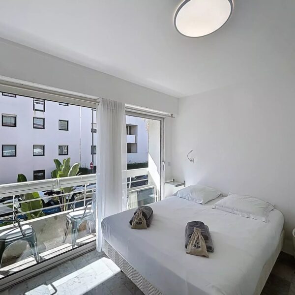 Cannes : Appartement 2 pièces à 100m des plages