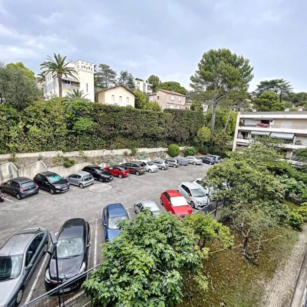 Studio Cannes : verdure, calme absolu