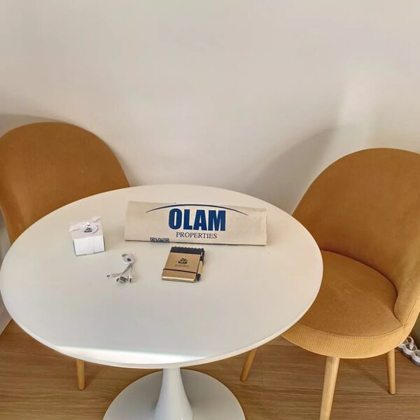 Studio Cannes: greenery, absolute calm