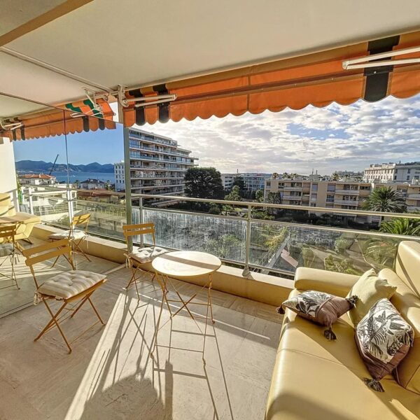 Apartment Cannes Pointe Croisette: superb premium 2-bedrooms, terrace, sea view