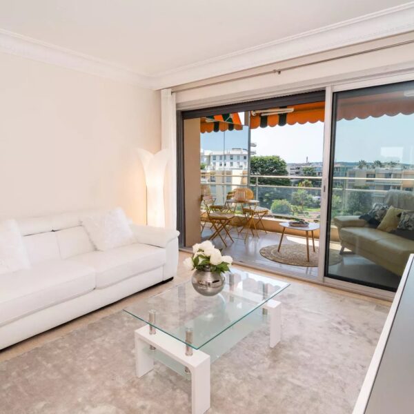 Apartment Cannes Pointe Croisette: superb premium 2-bedrooms, terrace, sea view