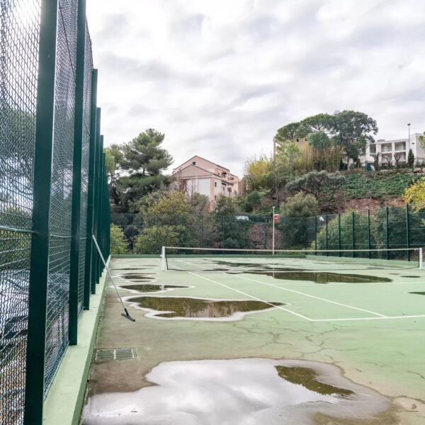 Apartment Cannes Croix des Gardes : splendid 1-bedroom apartment, residence with swimming pool, tennis court, wooded park