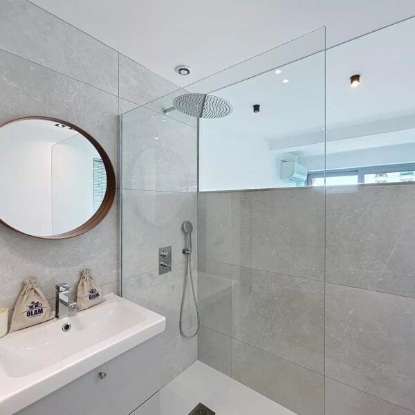 Cannes: very nice, quiet apartment in the city center