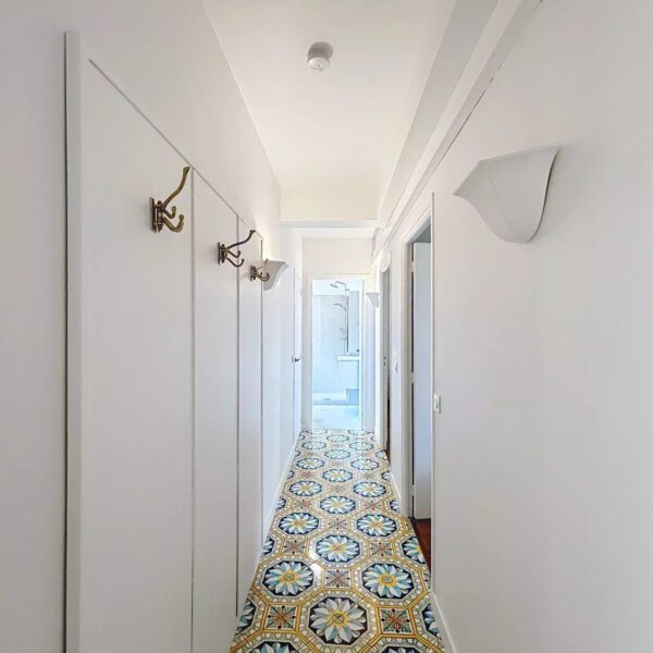 Suquet : Vue mer spectaculaire sur la baie de Cannes