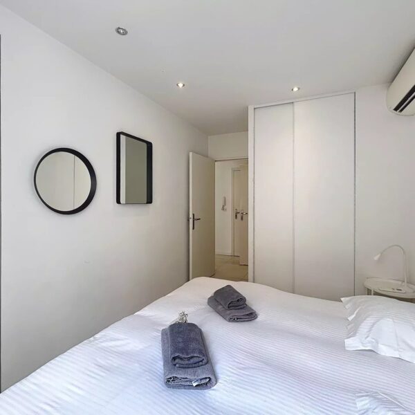 Cannes: very nice, quiet apartment in the city center