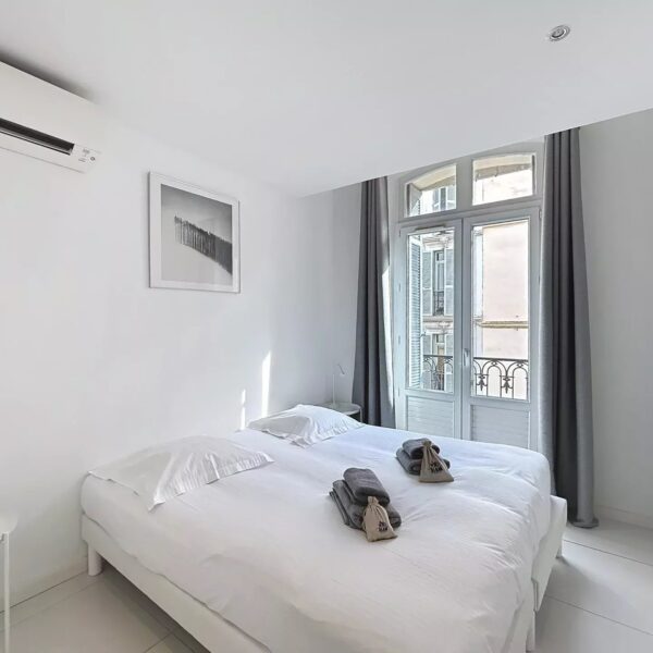 Cannes: very nice, quiet apartment in the city center